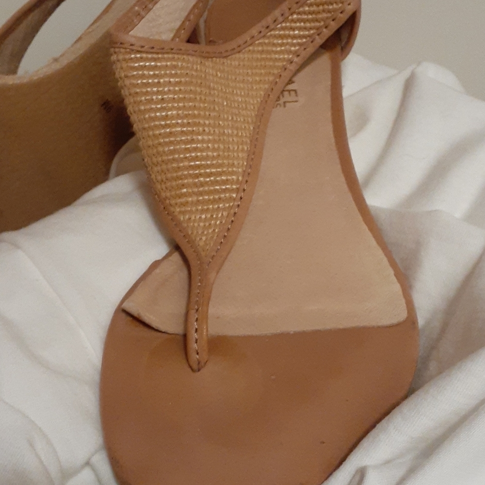Mk sandles